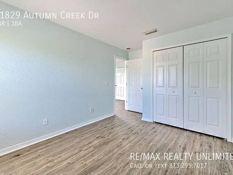 11829 Autumn Creek Dr — Photo 31