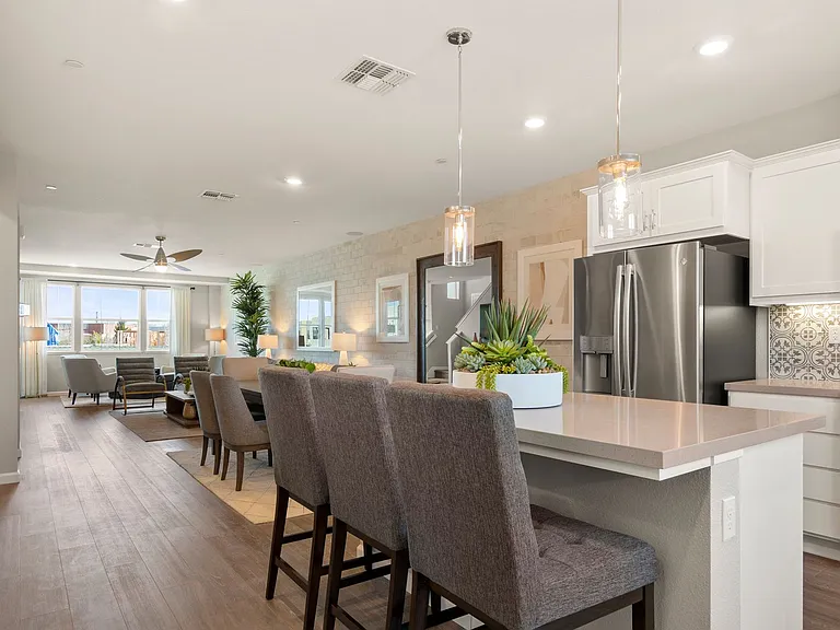 Spacious Townhomes in Provence at Natomas — Photo 143