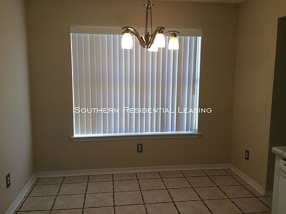 4th image of 972 Crimson Heights Ct