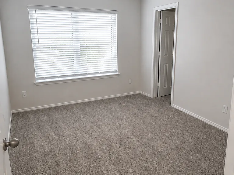 12552 Tarres Ct — Photo 10