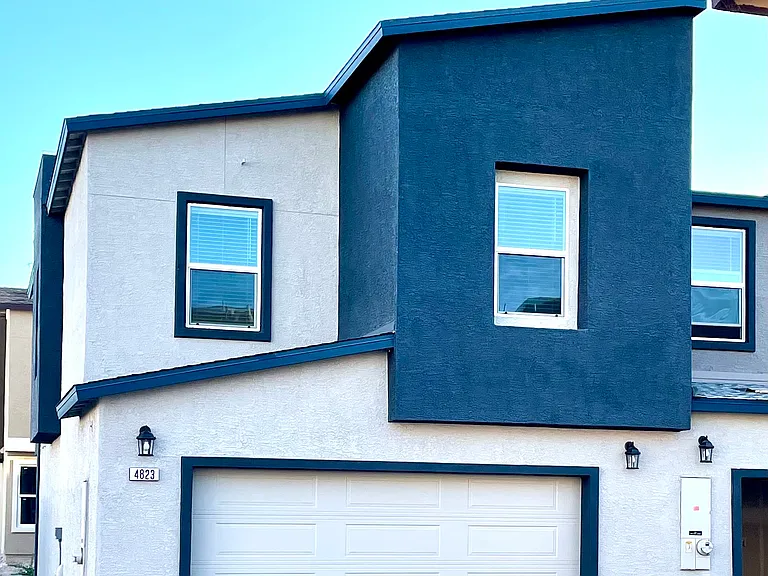 4823 Wine Ridge Ave — Photo 2