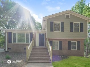 3322 Valley Grove Rd, Charlotte, NC 28227