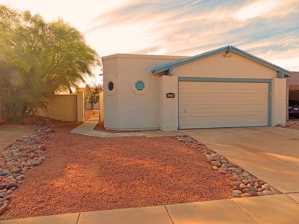 1st image of 1049 N Fleetwood Pl