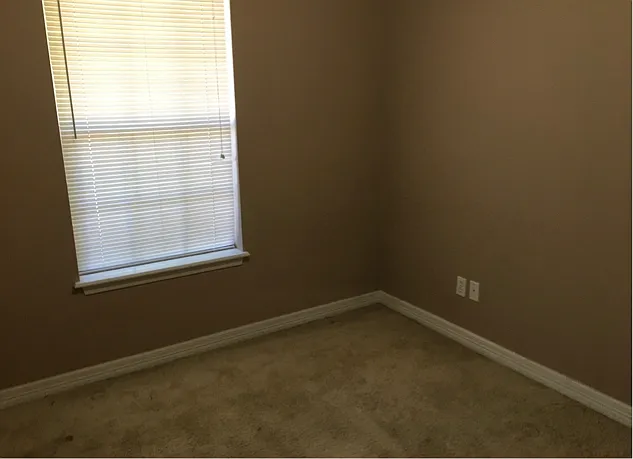 1309 W Kentucky Ave — Photo 33