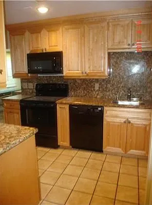Home For Sale In Hunters Run