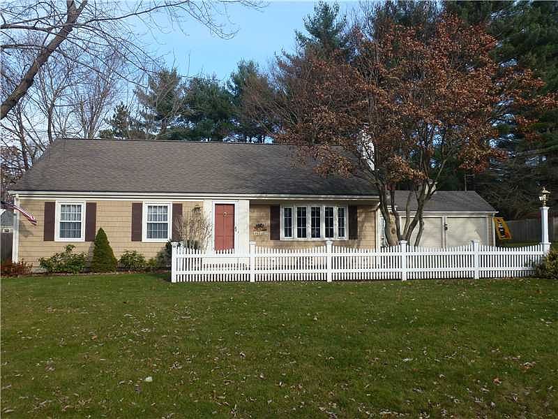 1st image of 10 Tingley Dr
