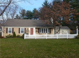 10 Tingley Dr, Cumberland, RI 02864
