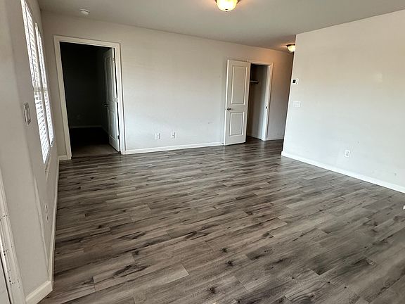5th image of 1210 W Prior Ave