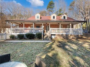 7389 Williams Rd, Flowery Branch, GA 30542