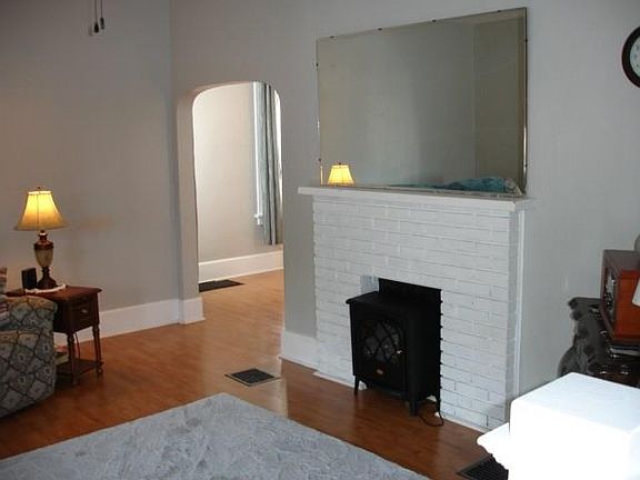 4th image of 234 E Patterson Ave