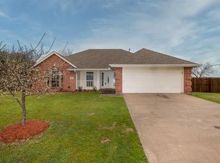 510 Wild Springs Dr, Midlothian, TX 76065