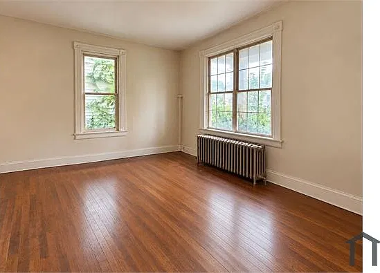 4 bed, 1292 sqft, $1,567 — Photo 2