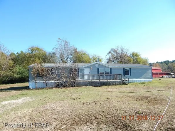182 Bills Rd, Saint Pauls, NC 28384
