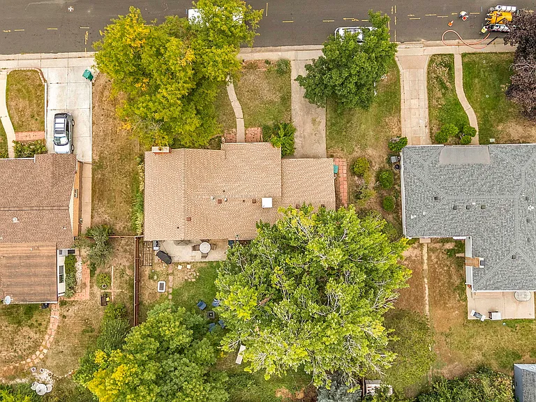 4301 Marshall St — Photo 28