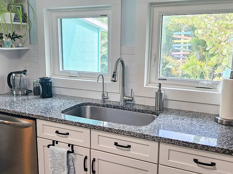 Kitchen sink