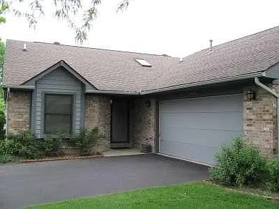 559 Dedham Pl photo 1