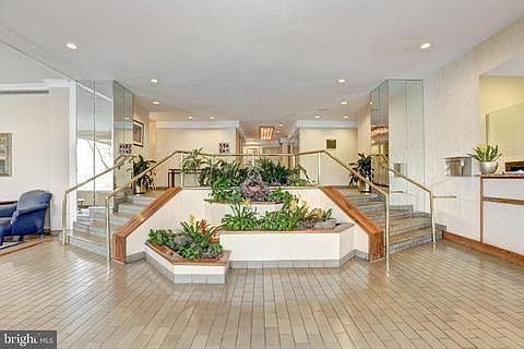 2nd image of 5340 Holmes Run Pkwy #0