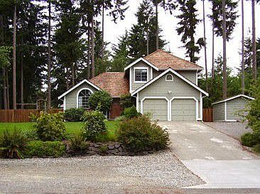 1st image of 10912 210th Avenue Ct E