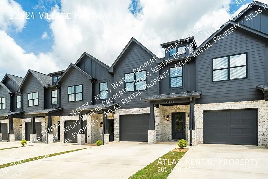 3 bed, 2.5 bath, 1500 sqft, $1,975 — Photo 3