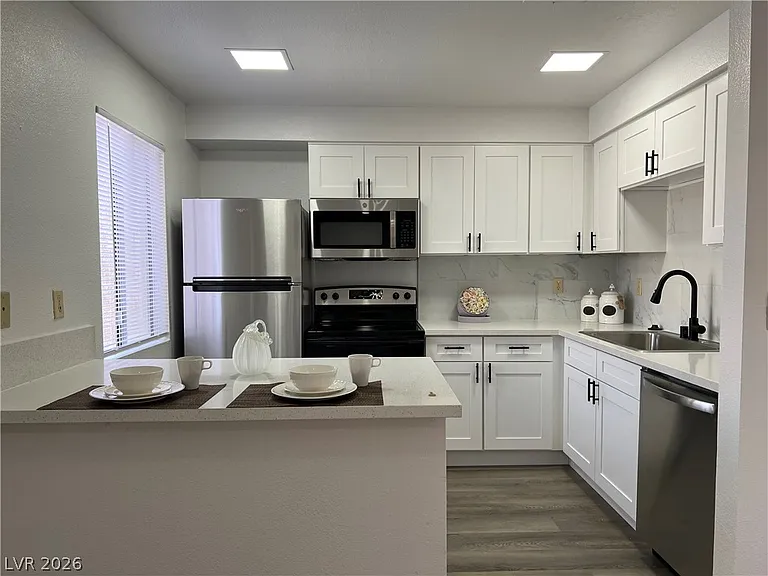 5080 Indian River Dr #360 — Photo 7