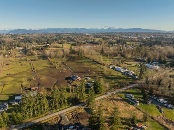6736 267th St, Langley, BC V4W 3L8