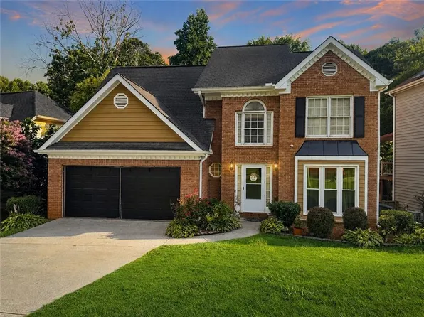 530 Oxford Crest Ct, Lawrenceville, GA 30043