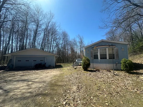 4761 Hilltop Rd, Rhinelander, WI 54501