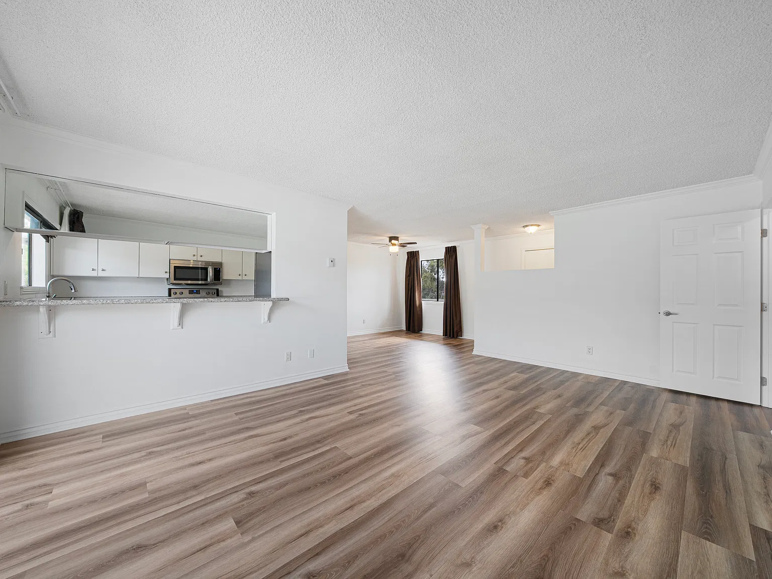 5000 S Centinela Ave — Photo 3