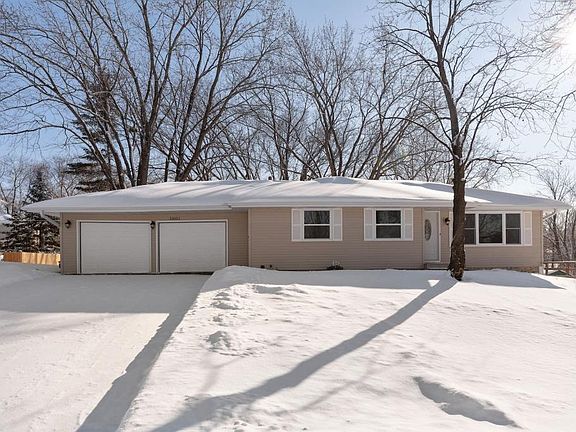 2nd image of 13021 Lakeview Dr