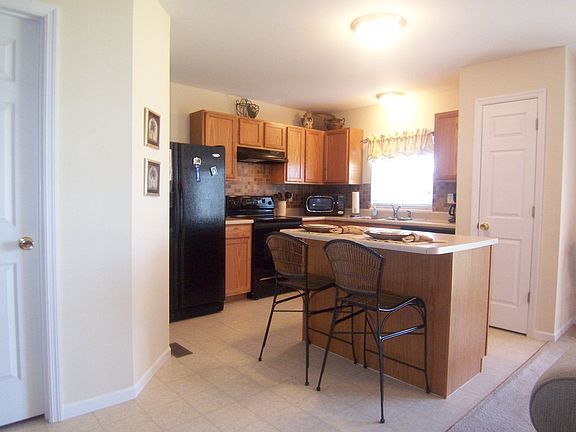 Upgraded Cabinets: Whirlpool Appliances