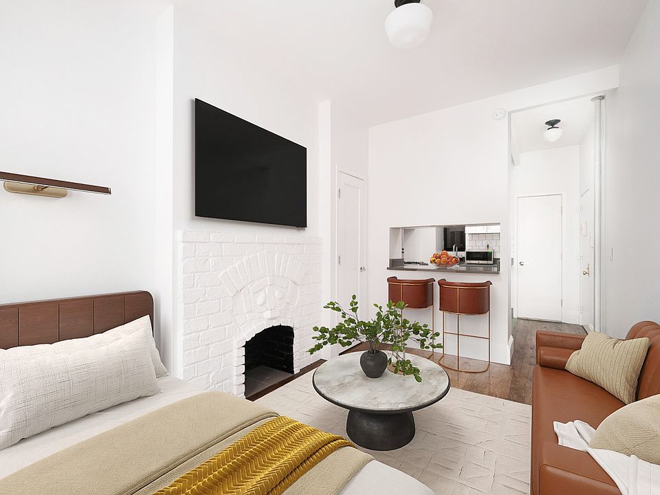 1st image of 7 Morton St APT 4