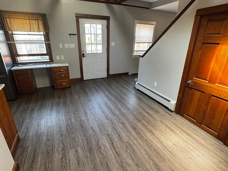 235-25 Albin St #23.5-25 — Photo 7