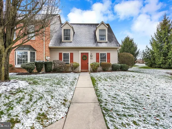 341 Stonehedge Ln, Mechanicsburg, PA 17055