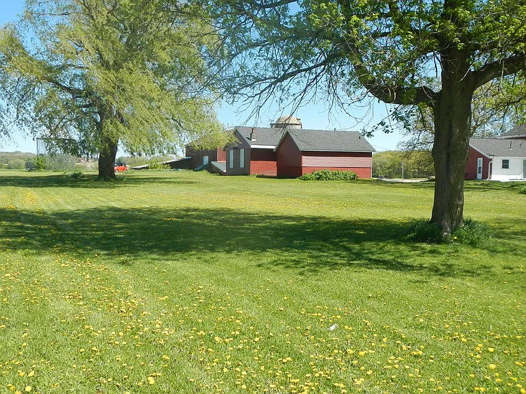 County Road Mn — Photo 34