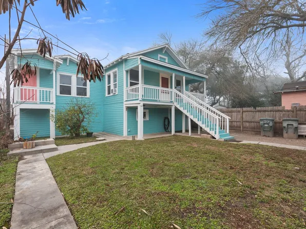 4728 Avenue R 1/2, Galveston, TX 77551