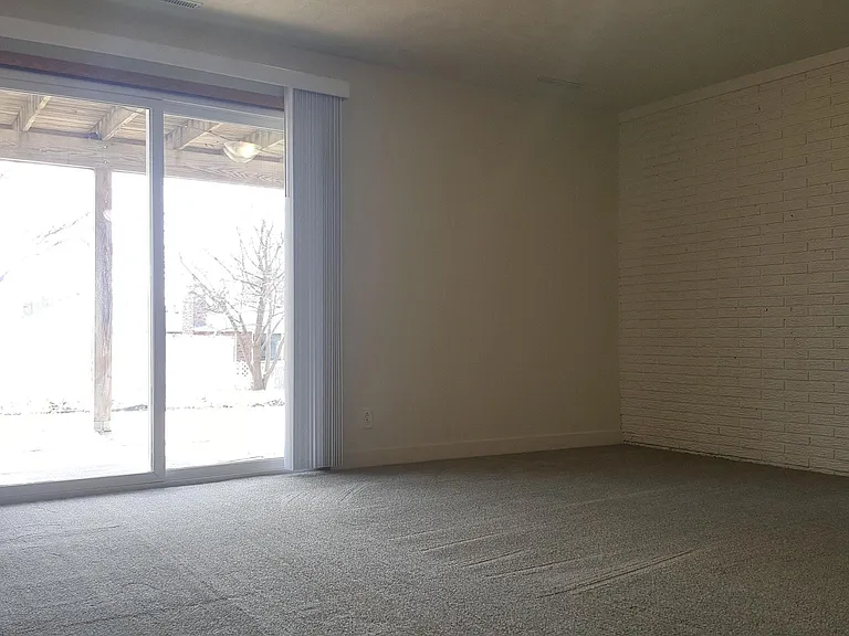 5909 Elkcrest Dr — Photo 16