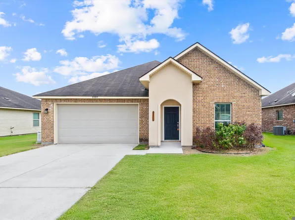 23317 Conifer Dr, Denham Springs, LA 70726