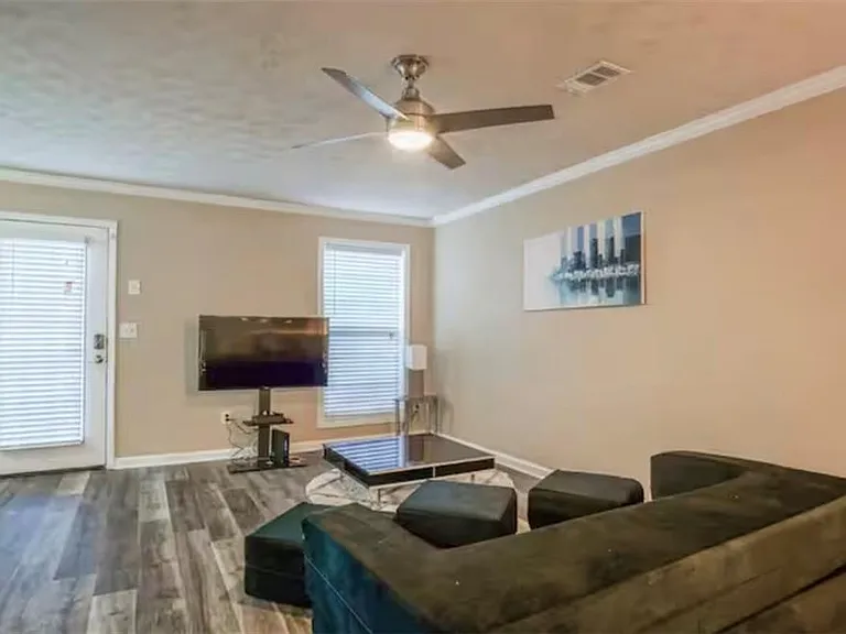 846 Park Pl NE — Photo 92