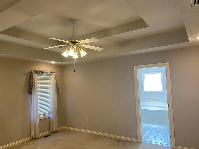 1164 W Rockhill Ave — Photo 25