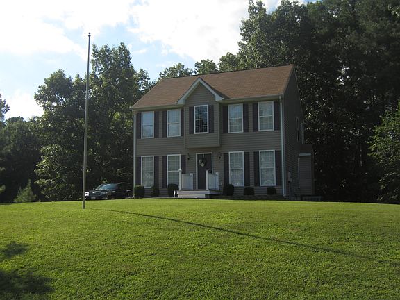 3rd image of 4107 Dartmoor Ct