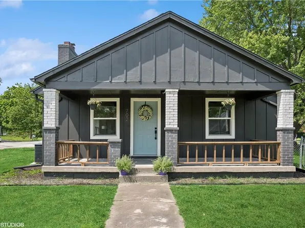 702 E Market St, Lacygne, KS 66040