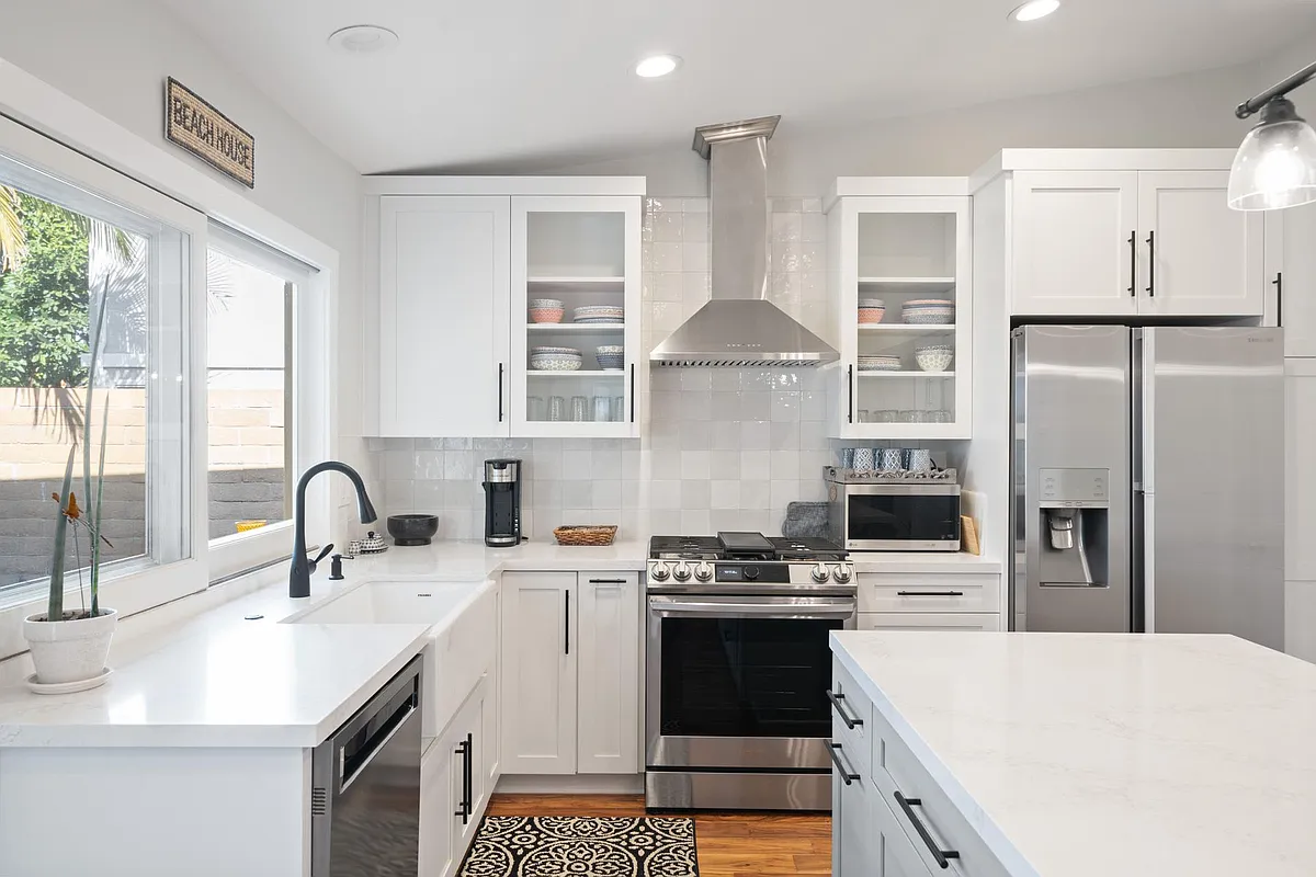 Building Photo - 20551 Cohasset Ln