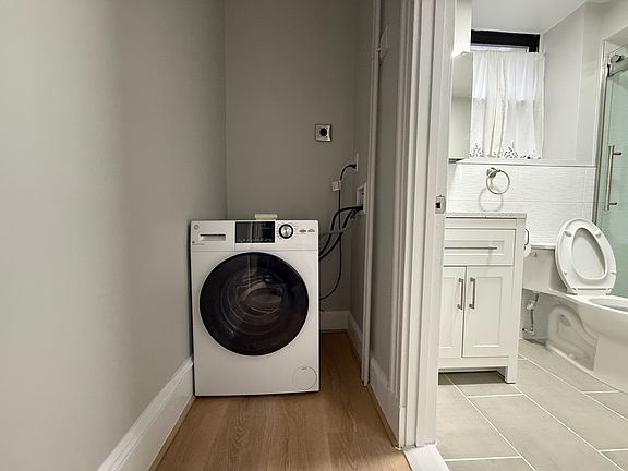 5th image of 43 Park Vale Ave #1A