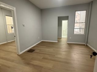 318 S 7th St #1F, Newark, NJ 07103
