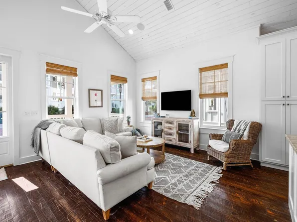 83 Lifeguard Loop W, Inlet Beach, FL 32461