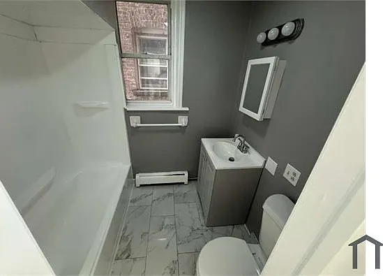 723 Highland Ave #1 — Photo 2