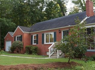 2718 Liberty Rd, Greensboro, NC 27406