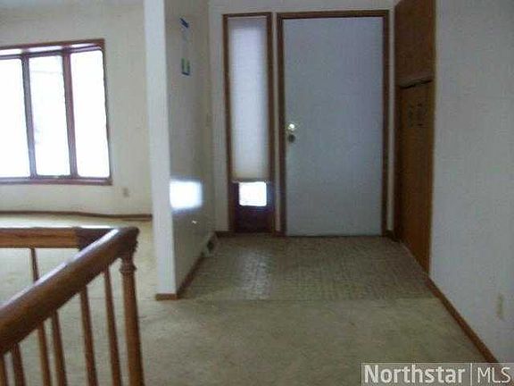 3rd image of 3125 37th Ave S