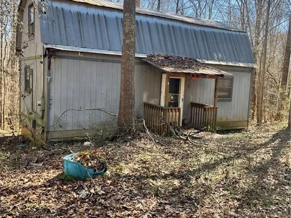 2292 Hancock Dr, Social Circle, GA 30025