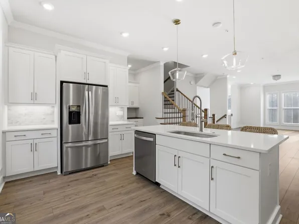 419 Bishop Ln #22, Woodstock, GA 30188